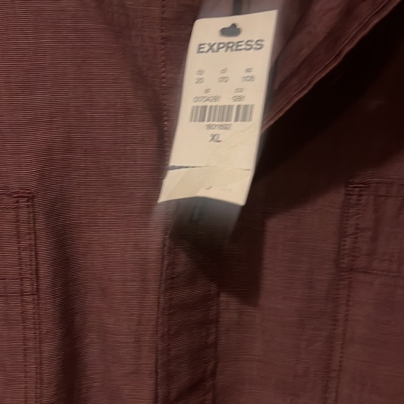NWT Express Mens short sleeve button down - Picture 2 of 3